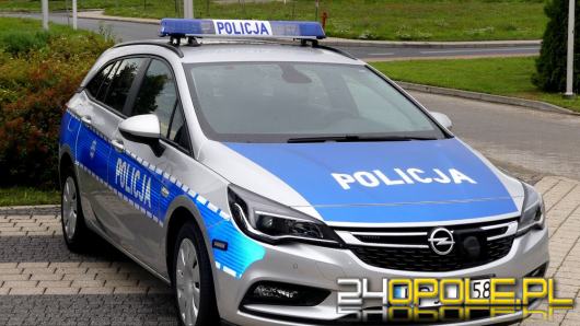 Nowy radiowóz w prudnickiej komendzie