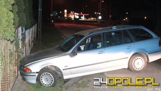 Bez uprawnieñ przejecha³ 500 km, rozbi³ siê na p³ocie