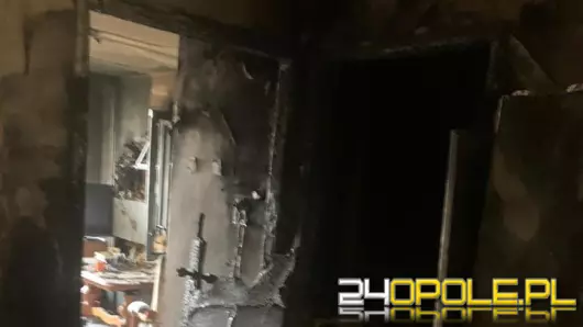 4 zastępy straży gasiły pożar mieszkania w Tarnowie Opolskim