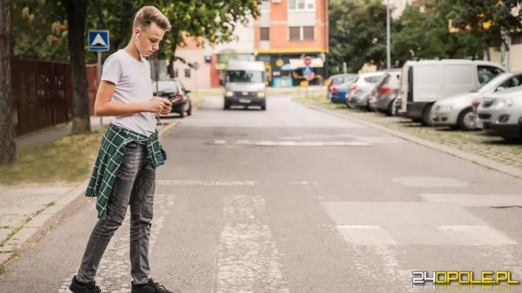 Od dziś nowe przepisy dla pieszych, rowerzystów i kierowców