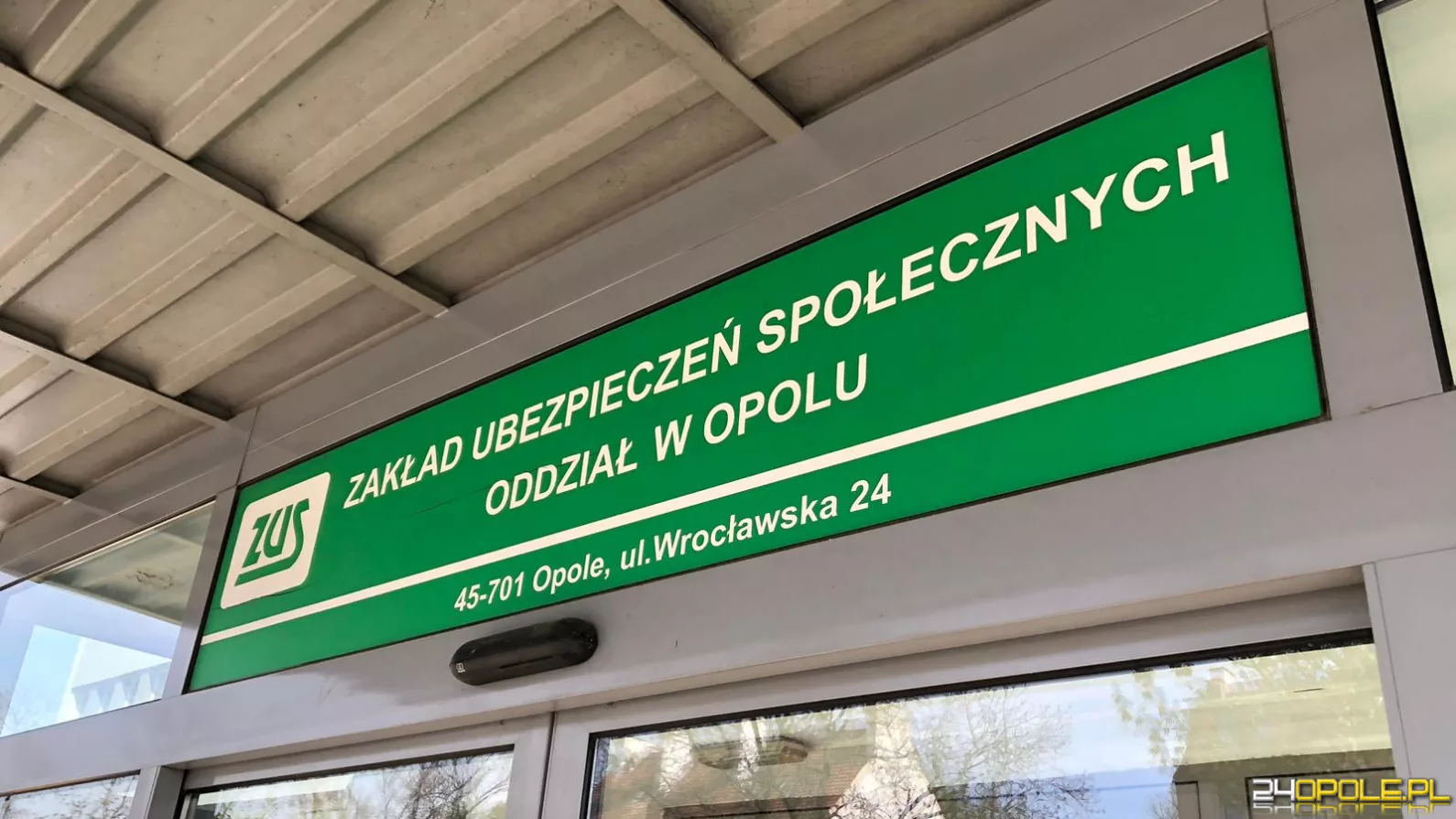 Prawie pół miliarda złotych w miesiąc. Opolski ZUS podsumował akcję - "trzynastki"