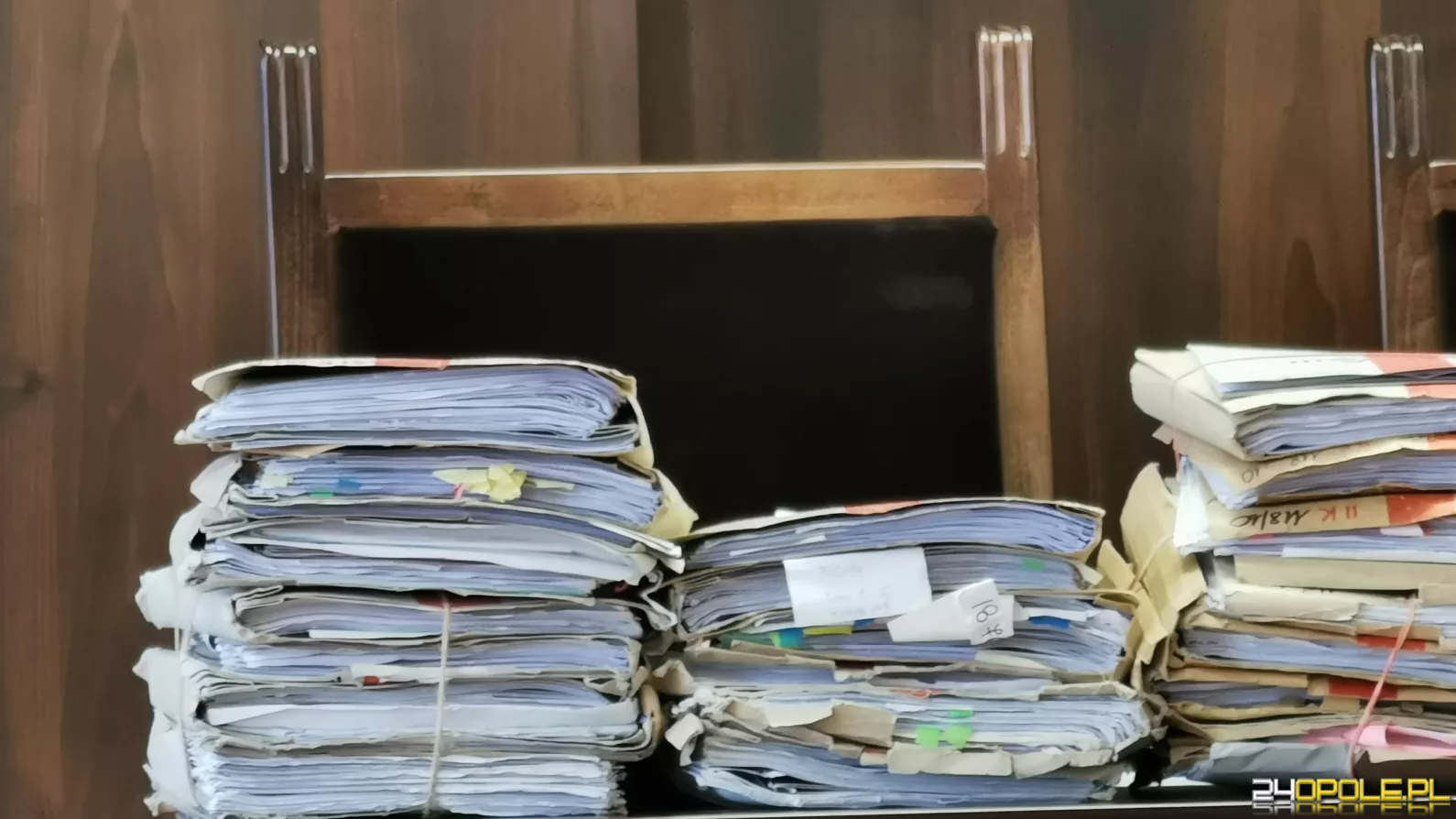 Dozór policyjny i wniosek o tymczasowe aresztowanie dla funcjonariuszy Policji