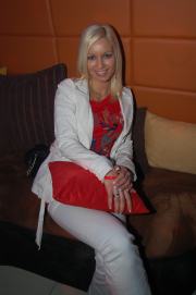 Aura Club - Follow Me