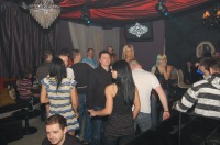 Aura Club - Follow Me - 1657_aura020.jpg