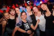 Cina Club - Gorączka Sobotniej Nocy
