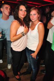 Aqarium - Ladies Night