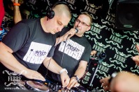 FERRE - RETRO TIME IN ATTACK - 6609_img_7924.jpg