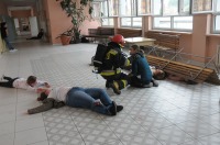 Ćwiczenia Służb Ratunkowych w LO 1 w Opolu - 6634_foto_24opole_048.jpg