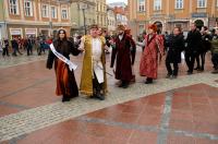 Studniówki 2019 - Polonez na Rynku w Opolu - 8278_poloneznarynku_24opole_320.jpg