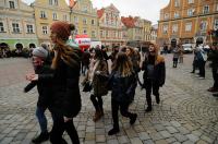 Polonez Maturzystów na Opolskim Rynku - Opole 2020 - 8466_foto_24opole_078.jpg