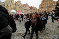 Polonez Maturzystów na Opolskim Rynku - Opole 2020 - 8466_foto_24opole_135.jpg