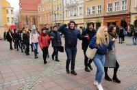 Polonez Maturzystów na Opolskim Rynku - Opole 2020 - 8466_foto_24opole_372.jpg