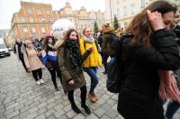 Polonez Maturzystów na Opolskim Rynku - Opole 2020 - 8466_foto_24opole_444.jpg