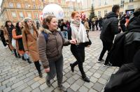 Polonez Maturzystów na Opolskim Rynku - Opole 2020 - 8466_foto_24opole_496.jpg