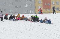 Opolanie ruszyli na sanki do parku na osiedlu Armii Krajowej  - 8573_zima_24opole_0100.jpg