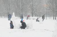 Opolanie ruszyli na sanki do parku na osiedlu Armii Krajowej  - 8573_zima_24opole_0159.jpg