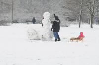 Opolanie ruszyli na sanki do parku na osiedlu Armii Krajowej  - 8573_zima_24opole_0217.jpg