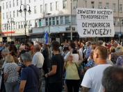 Demonstracja w obronie wolnych mediów - Opole - 8660_foto_24opole_0026.jpg