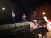 Morsy z Opola powitały Nowy Rok w lodowatej wodzie!  - 8751_resize_img_20220101_000104.jpg