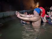 Morsy z Opola powitały Nowy Rok w lodowatej wodzie!  - 8751_resize_img_20220101_000351.jpg