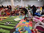 Opolanie solidarni z Ukrainą - Zbiórka darów w Turawa Park