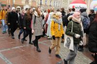 Polonez Maturzystów na Opolskim Rynku - 8990_polonez_24opole_0144.jpg