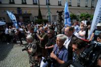 Celińska, Rybiński, Wanda i Banda, Piekarczyk - Odsłonili Gwiazdy w Opolskiej Alei Gwiazd - 9094_kfpp_gwiazdy_24opole_0050.jpg