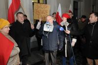 Protest pod TVP w Opolu - 9202_foto_24opole_012.jpg