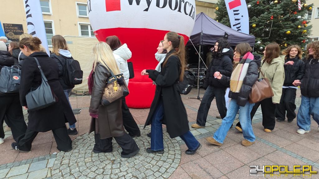 24. POLONEZ MATURZYSTÓW