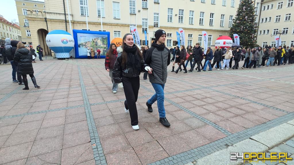 24. POLONEZ MATURZYSTÓW