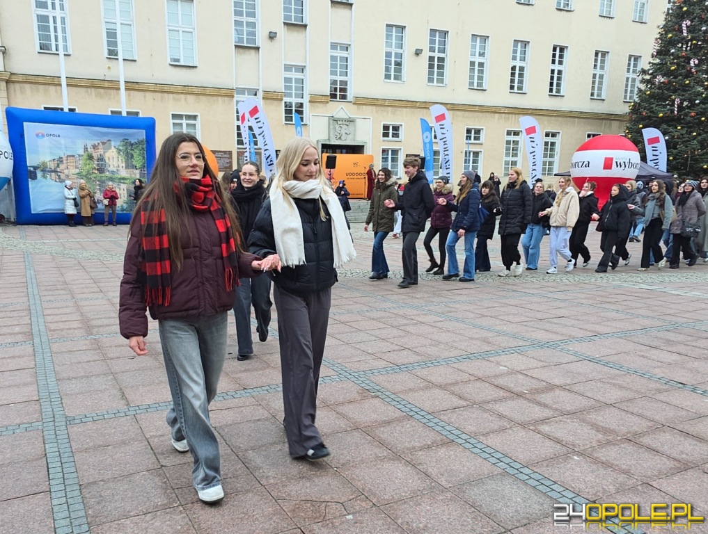 24. POLONEZ MATURZYSTÓW