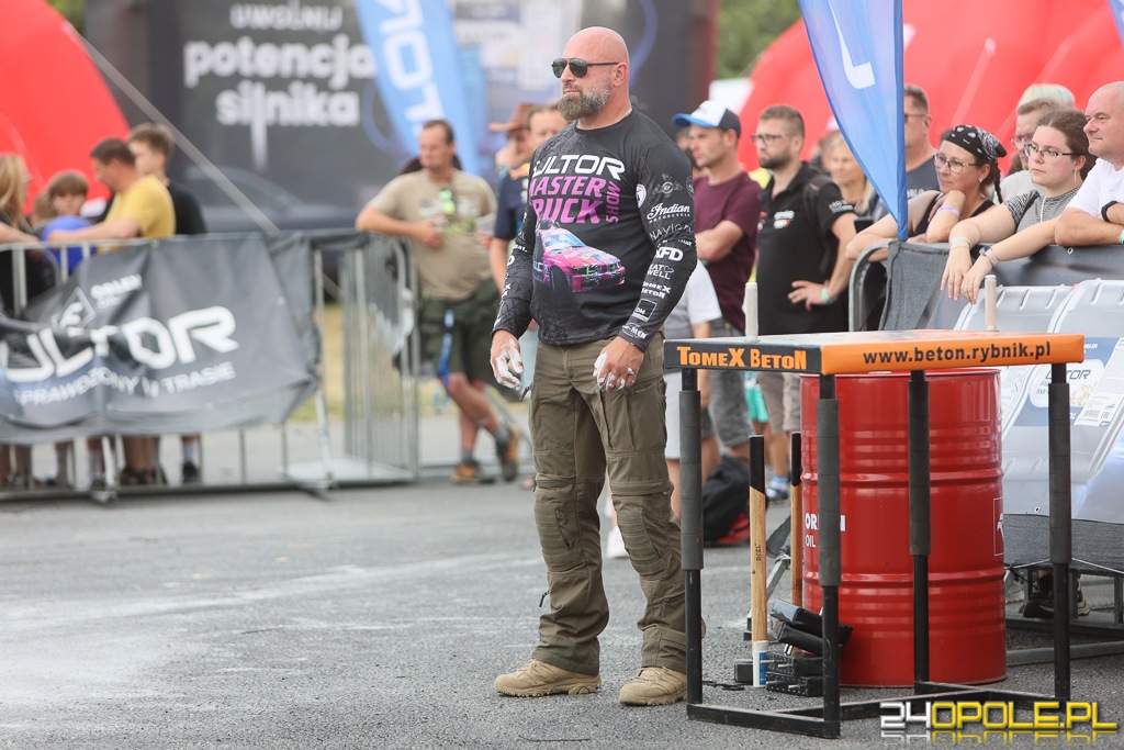22. Ultor Master Truck