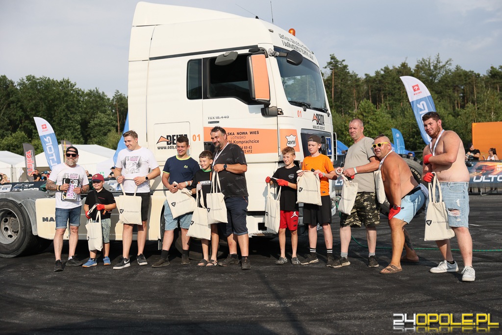 22. Ultor Master Truck