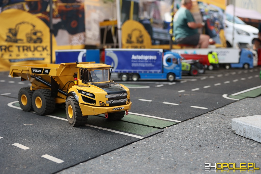 22. Ultor Master Truck