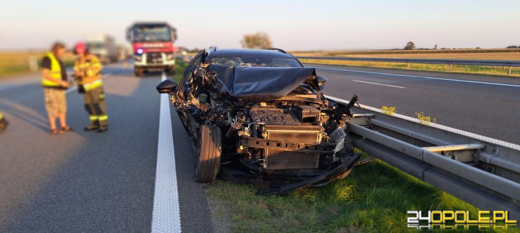 Wypadek na 203 km autostrady A4. Lądował śmigłowiec LPR - Wiadomości