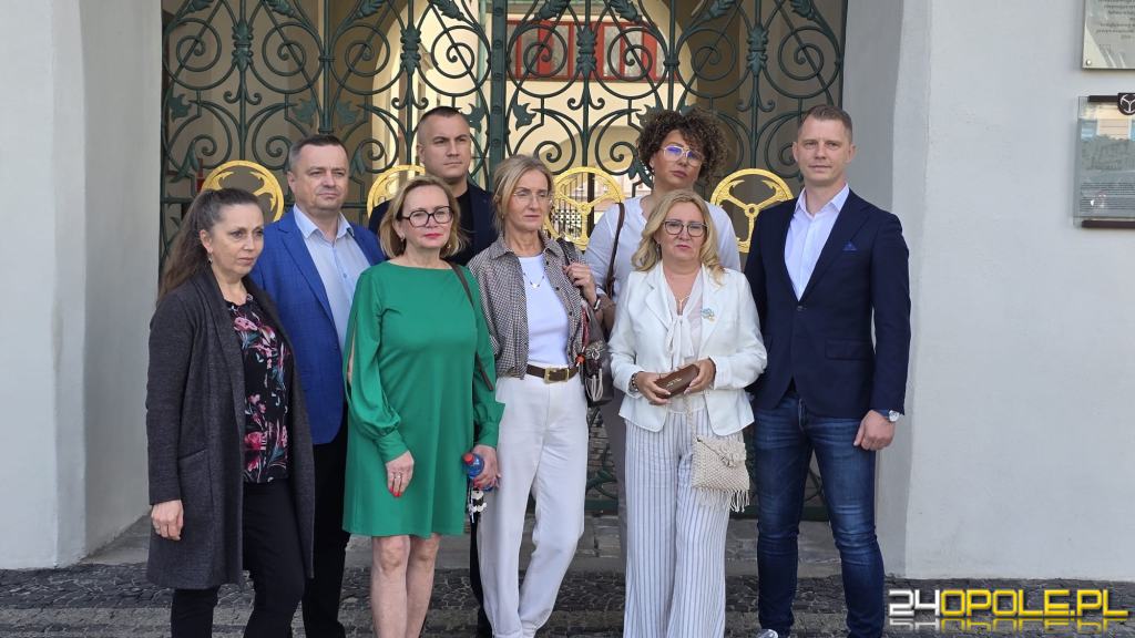 Ośmioro radnych z Brzegu wystąpiło z Koalicji Obywatelskiej