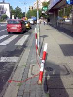 Pijany wjechał w słupki