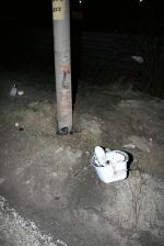 Uwaga - pijak za kierownicą!