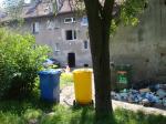 Zalegające śmieci na ul. Drzymały