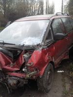 Kierowca uciekł z miejsca kolizji