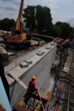 Prace przy wiadukcie na Ozimskiej ruszyły z kopyta