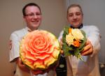 Dzieła sztuki wyrzeźbione w warzywach i owocach