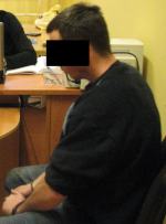 Okradli przechodnia. Jeden z napastników trafił do więzienia