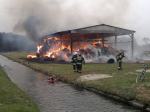 Pożar w Centawie: płonie stos ze słomą