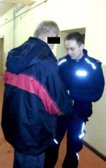 Włamał się po denaturat, piwo i słodycze