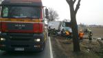 Wypadek pod Kędzierzynem-Koźlem, kierowca ciężarówki trafił do szpitala