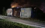 Pożar starej hurtowni w Dąbrowie