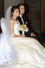 Poseł Patryk Jaki wziął ślub w opolskiej katedrze