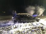 Na drodze z Bierdzan do Olesna doszczętnie spłonął samochód