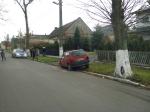 Kierowca z 3 promilami wjechał w ogrodzenie posesji